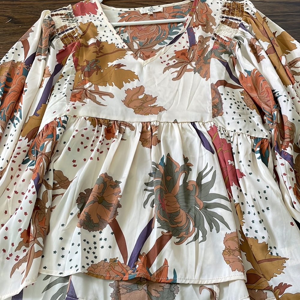 Entro Floral Print Blouse - Cream and Brown - Picture 4 of 4